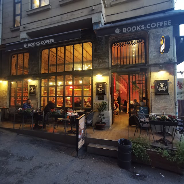 Books & Coffee Karaköy