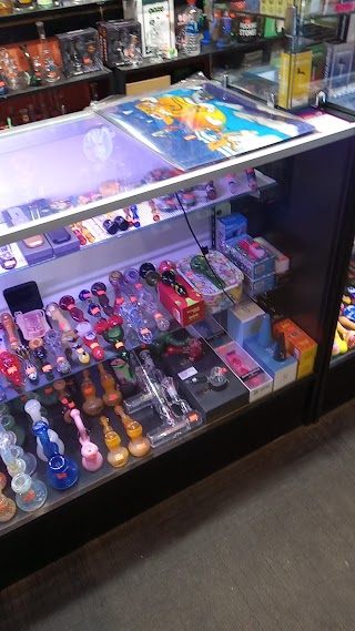 A1 smoke shop