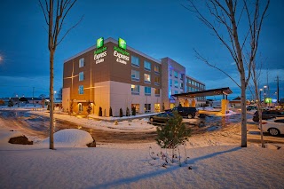 Holiday Inn Express & Suites Hermiston Downtown, an IHG Hotel