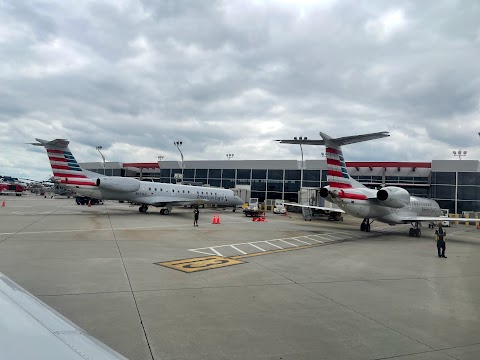 American Airlines Admirals Club