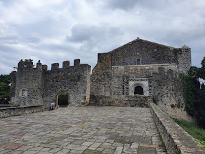 Muralla Medieval de San Vicente de la Barquera