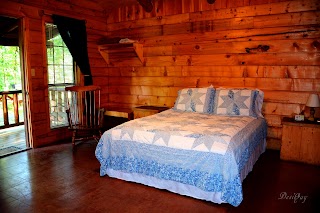 Wilderness Lakefront Resort - Broken Bow Lake Cabins