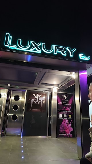 Discothèque Luxury Club