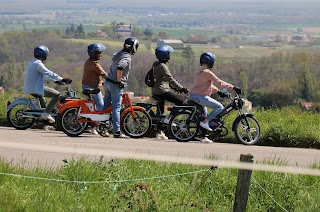 Les BRÈLES BALADES en Bourgogne, Location de mobylette vintage sur la Côte Chalonnaise