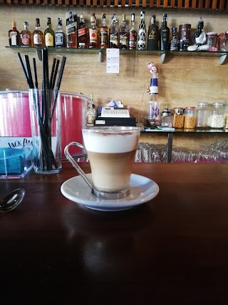 MARLO Cafe & Copas