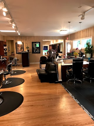 Polished Nail Salon