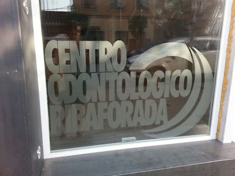 Centro Odontologico Ribaforada