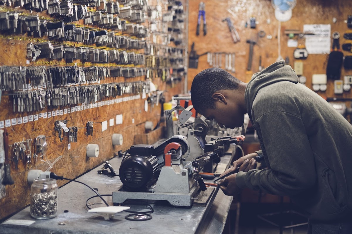 Garry Pitcher Locksmith & Ironmonger