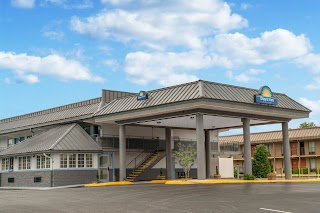 Days Inn Knoxville North