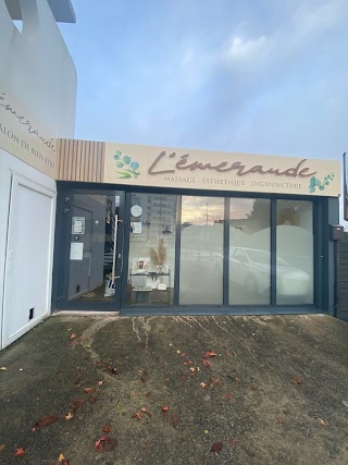 Digipuncture l Massages sur-mesure visage et corps l Esthétique - VOTRE SALON DE BIEN-ÊTRE "L'ÉMERAUDE" À LORIENT