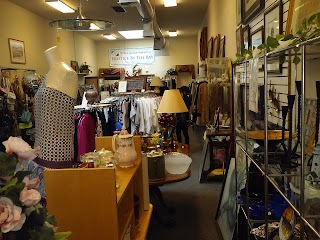 Hodgepodge Thrift Store - Novato