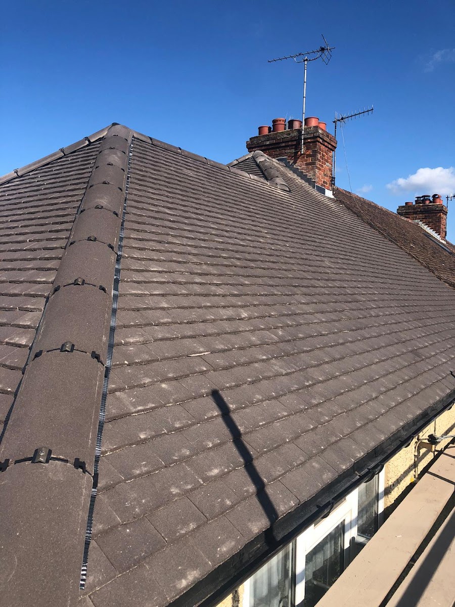 Pride Roofing Kent LTD in 5 Clinton Cl, Coxheath, Maidstone ME17 4DZ, UK - Roofers featuring 