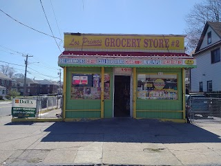 Los Primos Grocery Store