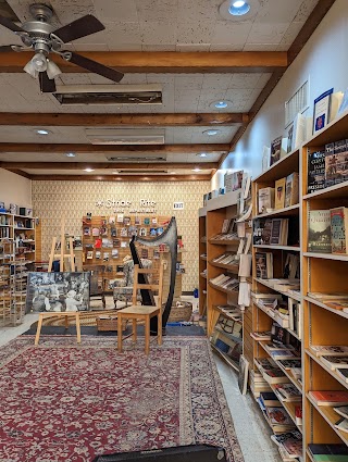 Howard's Bookstore