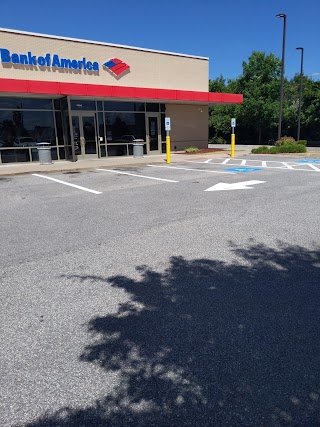 Bank of America (with Drive-thru ATM)