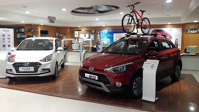 Car Dealer image