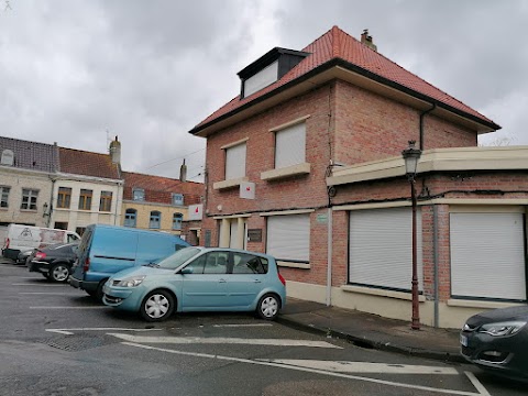 Photo de Studio Hair - 35 Rue Nationale, Bergues, France
