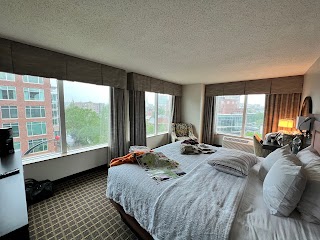 Hampton Inn & Suites Greenville-Downtown-RiverPlace