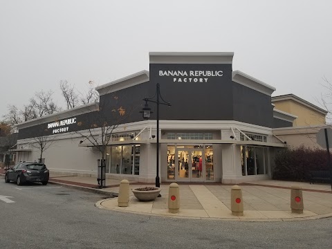 Banana Republic Factory Store