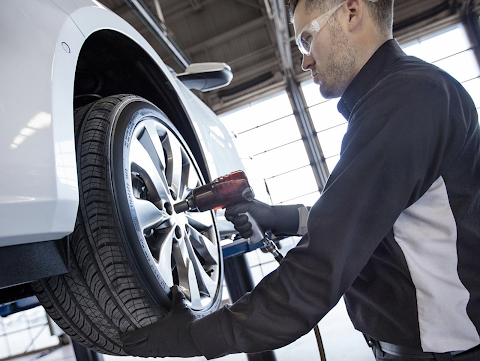 Service Center - Chevrolet Buick GMC