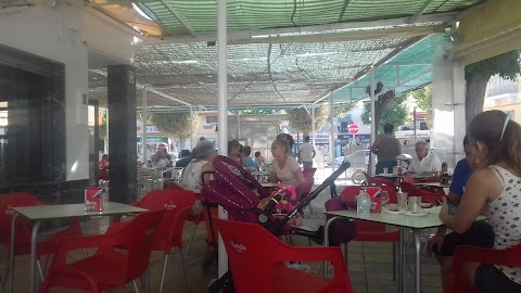 Foto de Bar Andalucia - Paseo del Prado, 9, Fuente Vaqueros, Granada, España