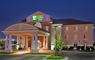Holiday Inn Express & Suites Wichita Airport, an IHG Hotel