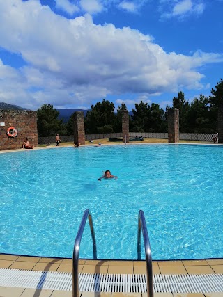 Piscina De Folgueiróu