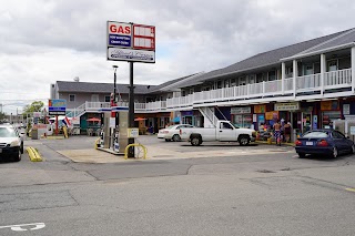 Patriot's Corner Grocery Store