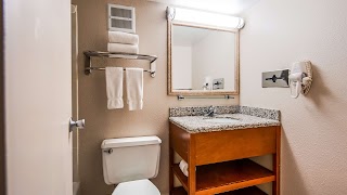 SureStay Plus Hotel by Best Western St. Louis Airport