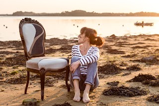 La mutine aux pieds nus | Tapissière Décoratrice | Stores | Rideaux | Fauteuils