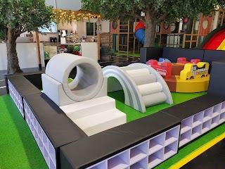 Kids Play and Cafe