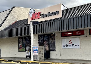 Curt's Ace Hardware