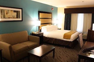 Holiday Inn Express Ludlow - Chicopee Area, an IHG Hotel