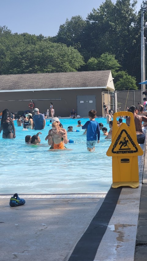 Robert G. Beach Memorial Pool