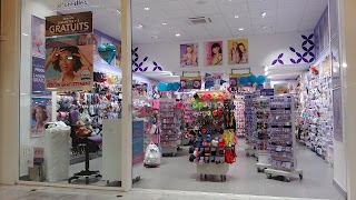 Claire's