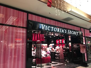 Victoria's Secret & PINK by Victoria's Secret