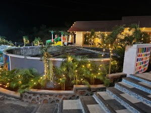 Shrubbery Palms Resort