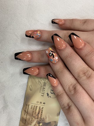 Beauty Nails