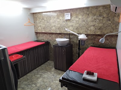 photo of Majestic Salon, Spa & Academy Kharghar - Branch No - 5