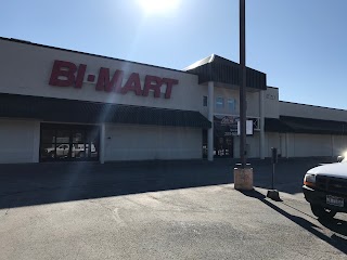 Bi-Mart Membership Discount Stores