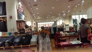 American Eagle Store