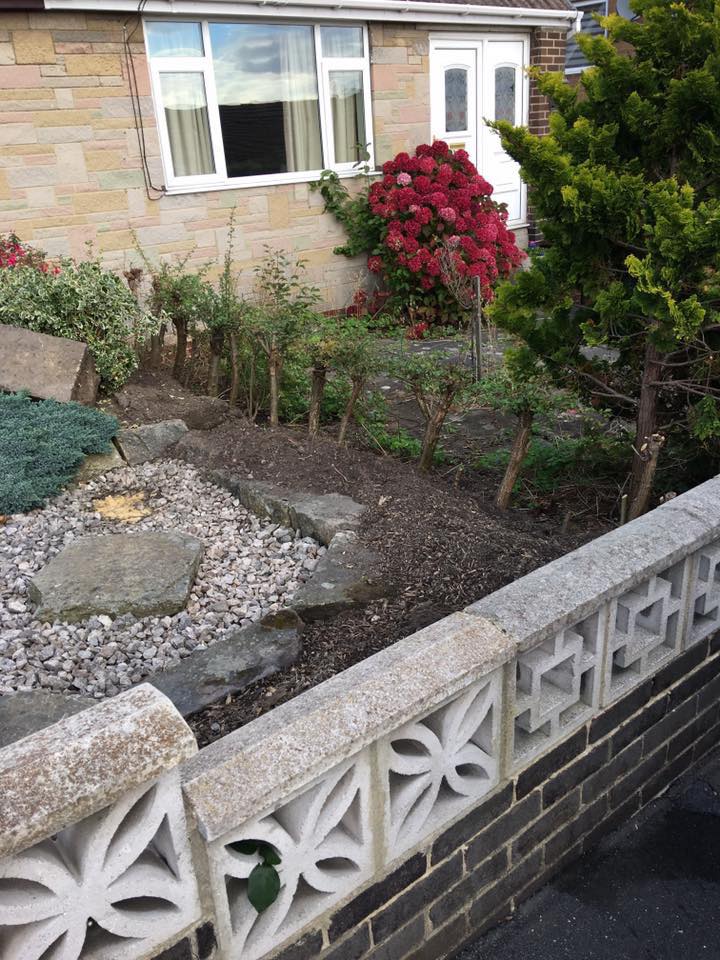 Springfield Tree Services in Springfield Farm, Moorside, Cleckheaton BD19 6JT, UK - Gardeners featuring 