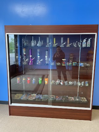 Skywalker Smoke Shop