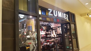 Zumiez