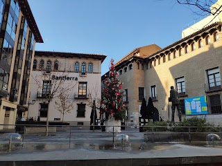 Estatua de Eduardo Jimeno Correas