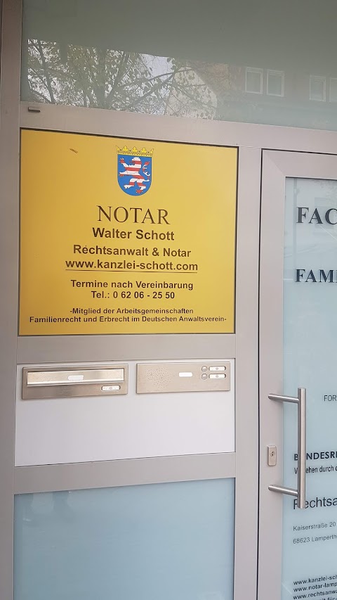 Anwalt und Notar Schott in Lampertheim