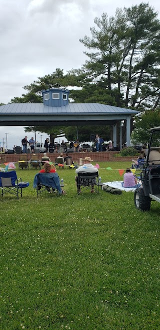 Colonial Beach Tourism Department