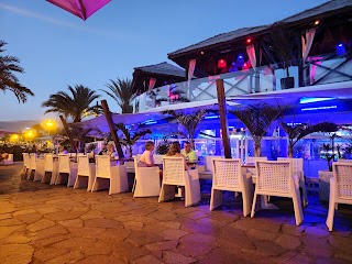 Papagayo Beach Club