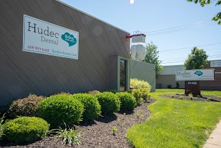 Hudec Dental