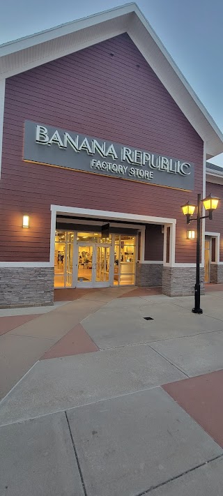 Banana Republic Factory Store